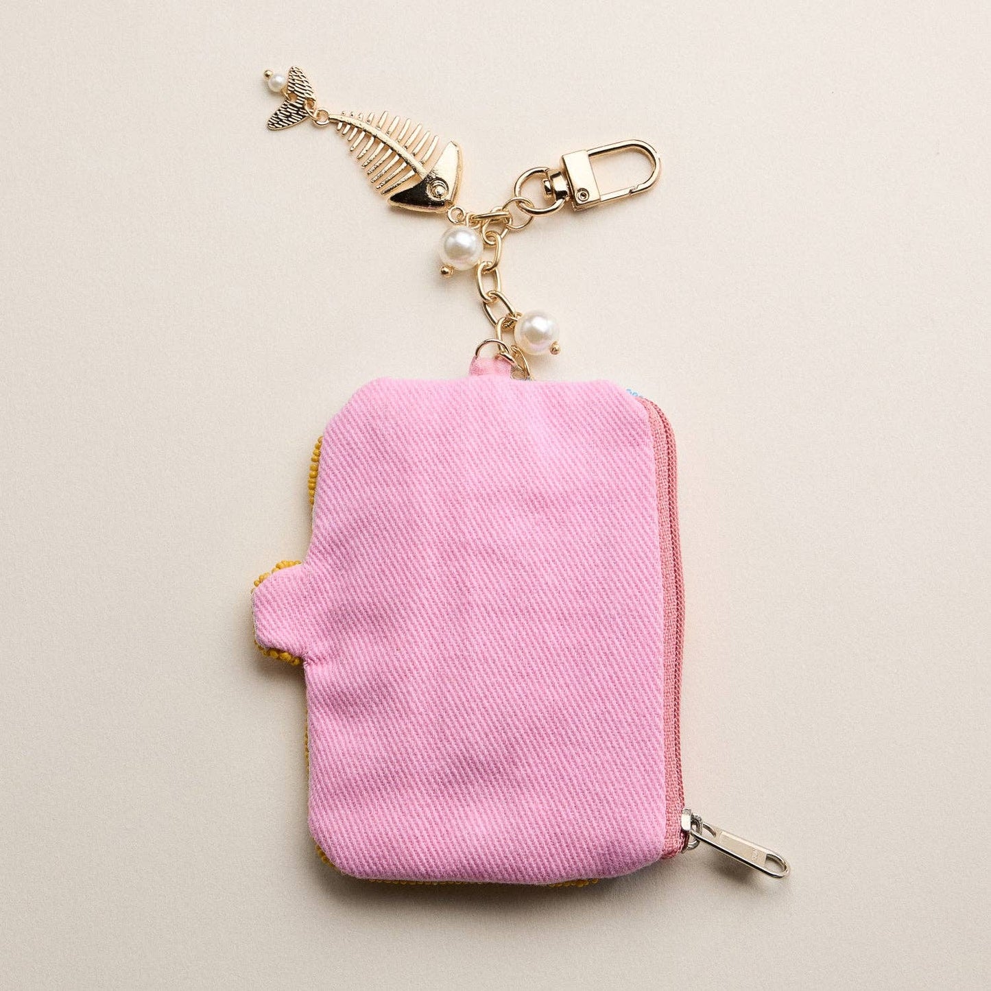 🐟 Sardine Beaded Coin Purse Keychain – Mini Zipper Pouch Bag Charm