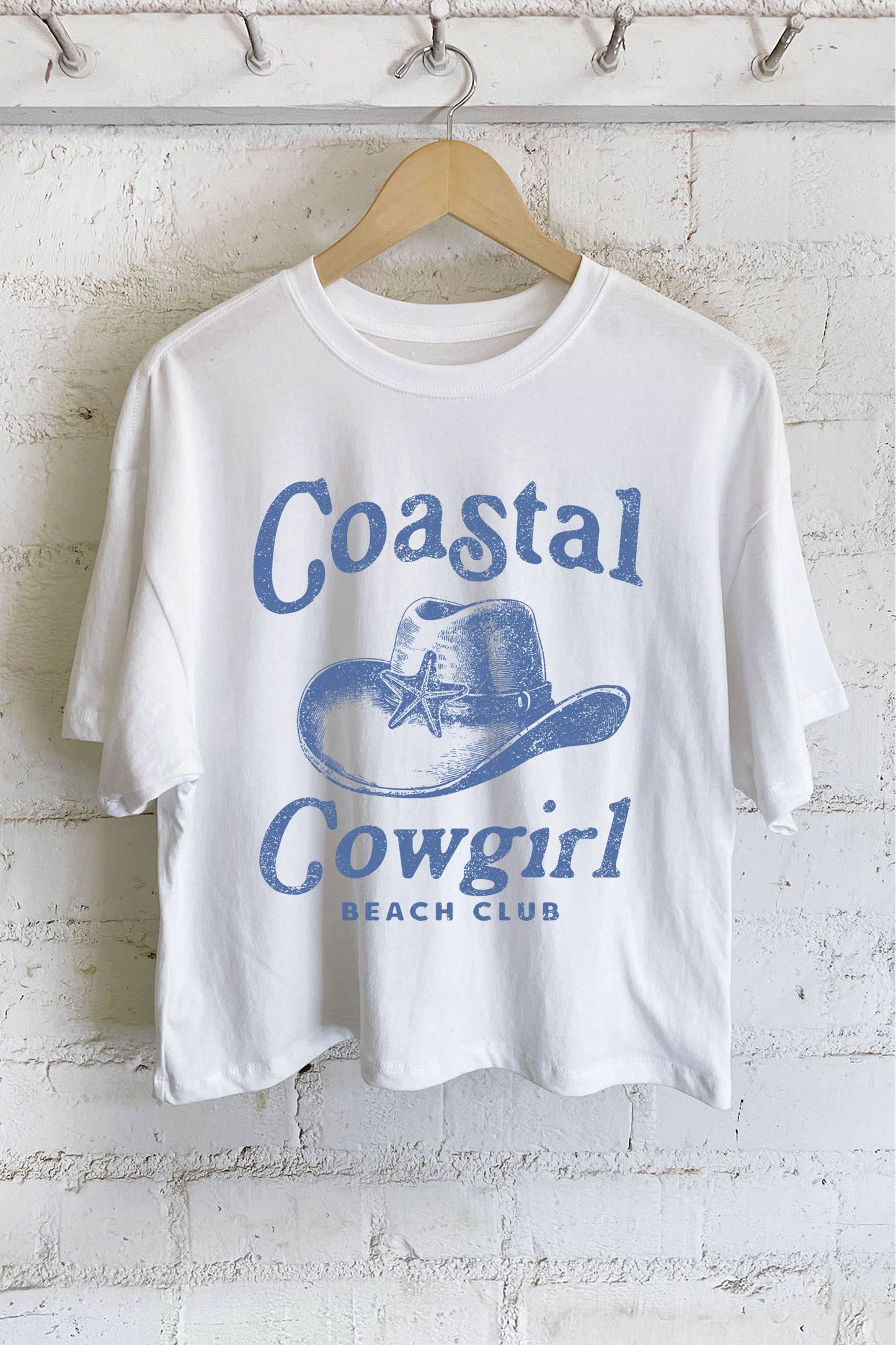 COASTAL COWGIRL GRAPHIC LONG CROP TOP