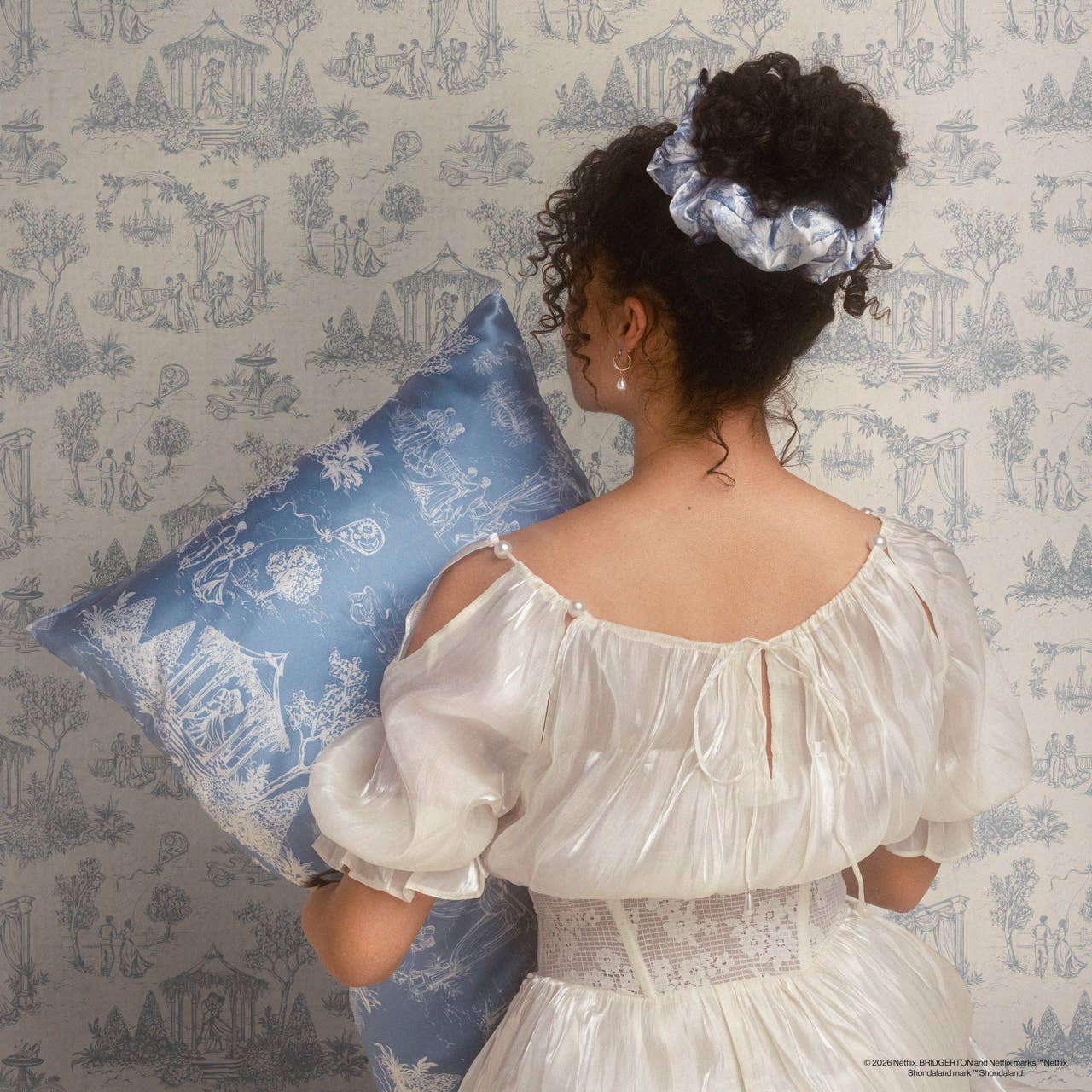 Bridgerton x Kitsch Satin Pillow Scrunchies – Toile in Bloom Hair Scrunchie Set